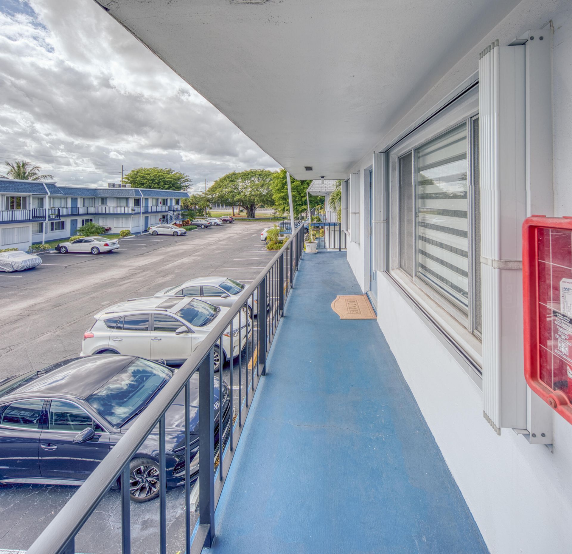 2400 Lake Osborne Drive, Unit 205, Lake Worth Beach, FL 33461 Photo