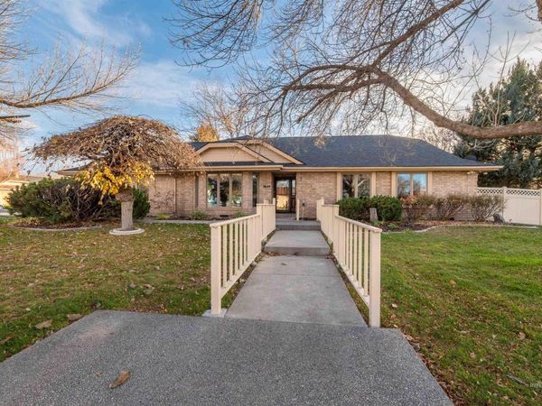 1840 Candleridge Dr, Twin Falls, ID 83301