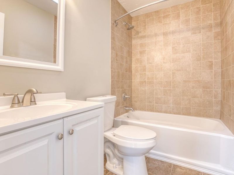 833 W Galbraith Road, Springfield Twp., OH 45231 Photo 15