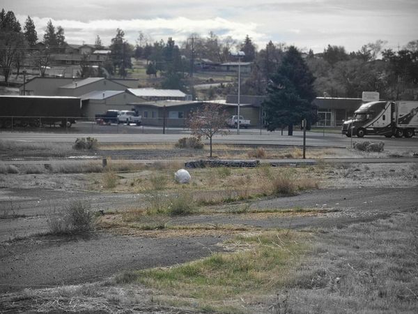 702 NE Highway 97 Highway, Madras, OR 97741
