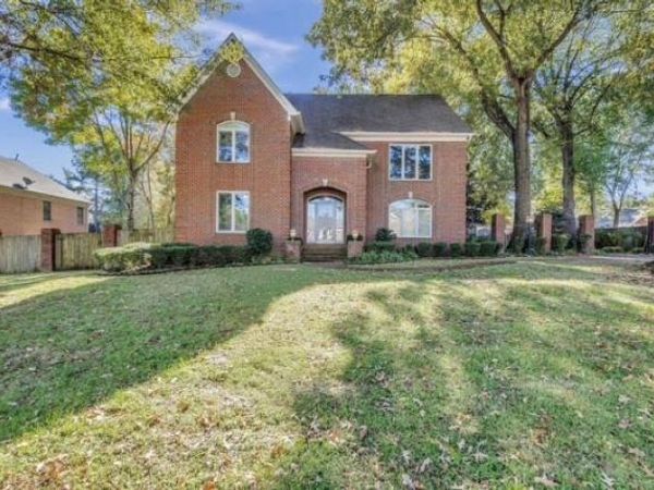 9469 PLANTATION WAY LN, Germantown, TN 38139