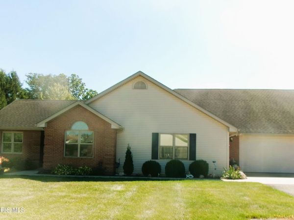 309 Oakview Drive, Ottawa, OH 45875