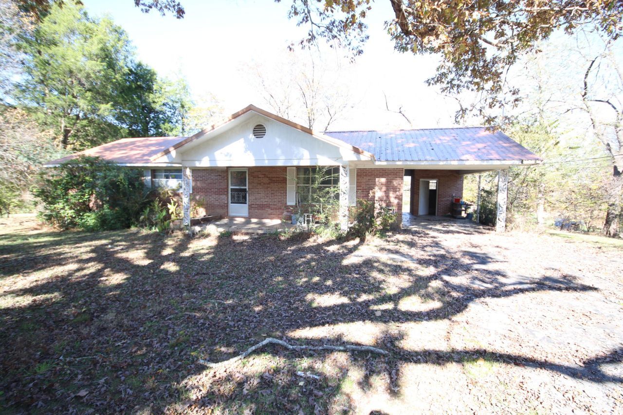 111 Smokey Run Road, Tellico Plains, TN 37385 Main Photo