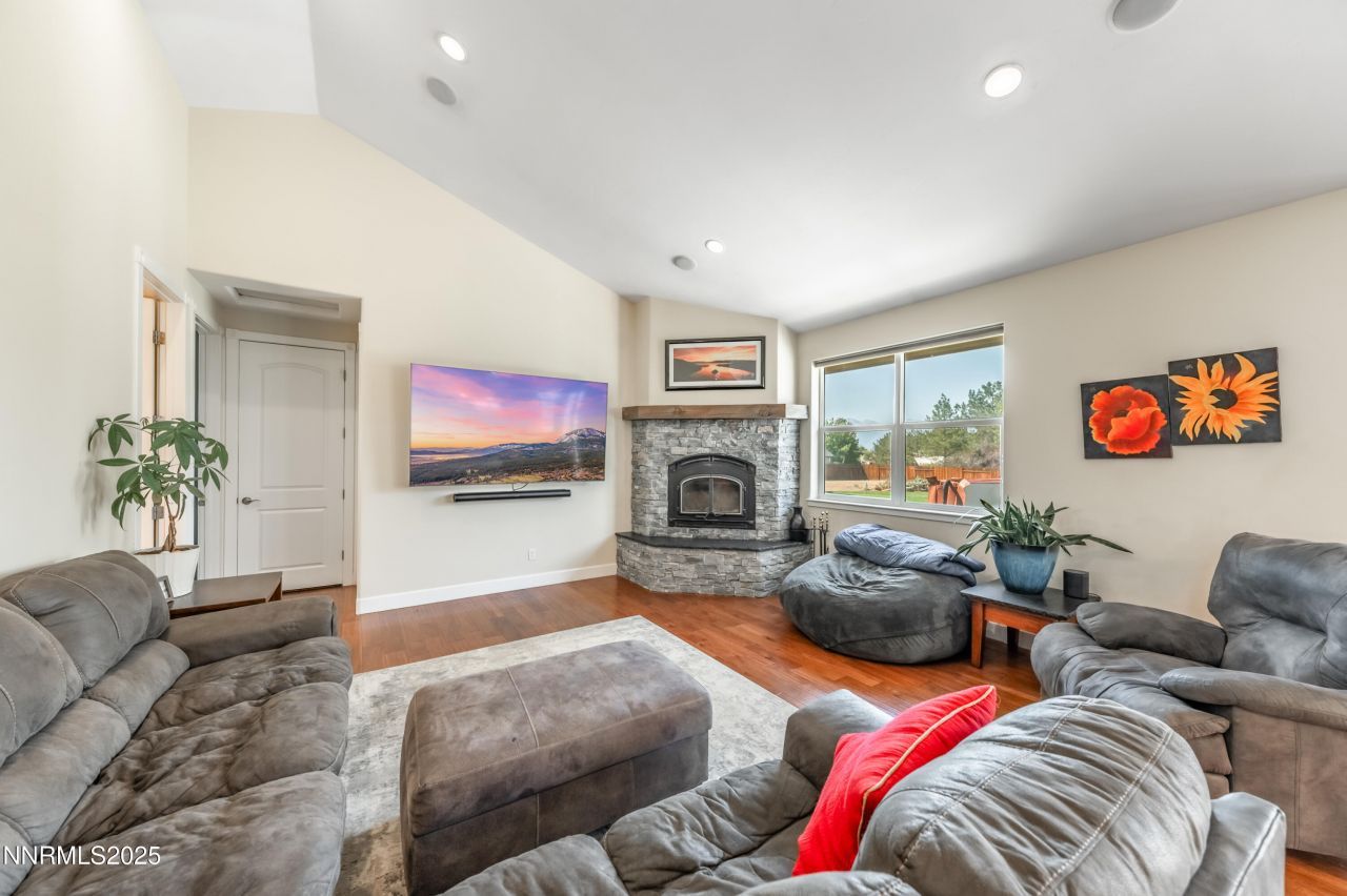 2730 Kayne Avenue, Minden, NV 89423 Photo