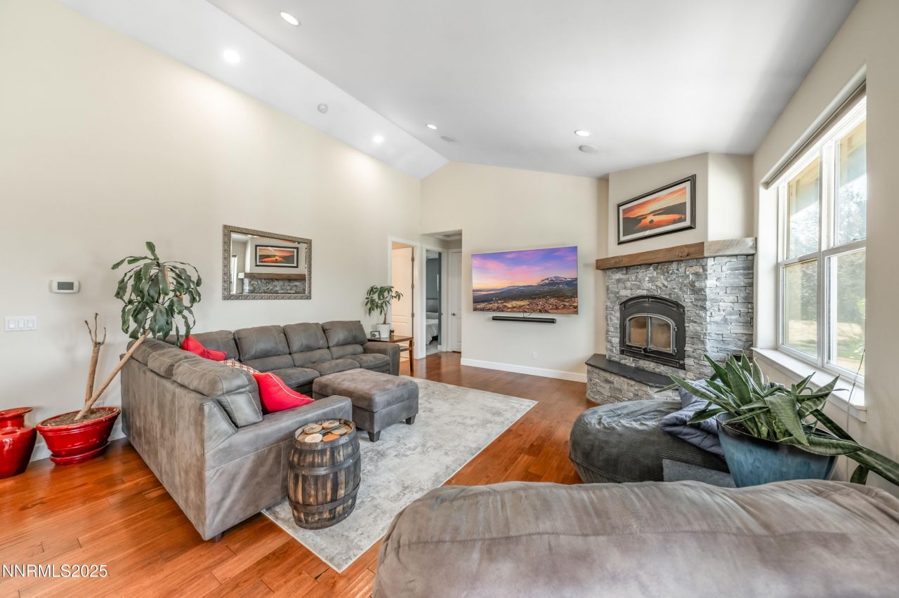 2730 Kayne Avenue, Minden, NV 89423 Photo