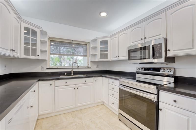 2000 Admirals Way, Fort Lauderdale, FL 33316 Photo