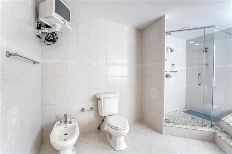 2000 Admirals Way, Fort Lauderdale, FL 33316 Photo