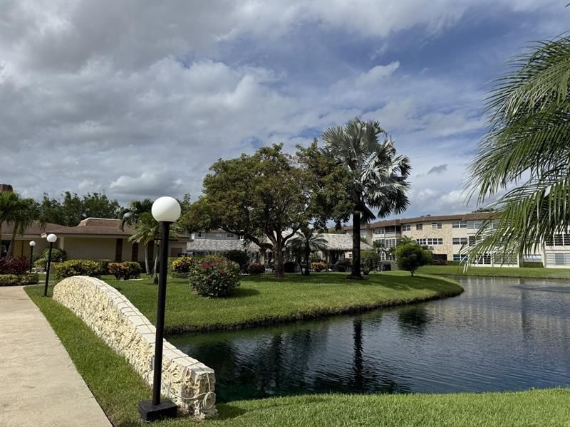 3405 NW 48th Avenue, Unit 401, Lauderdale Lakes, FL 33319 Photo