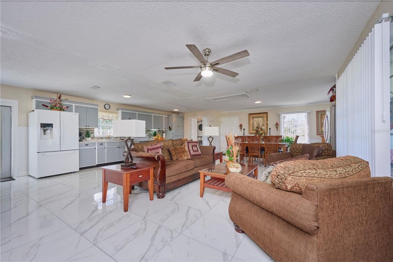 2471 Park Avenue, Indian Lake Estates, FL 33855 Photo