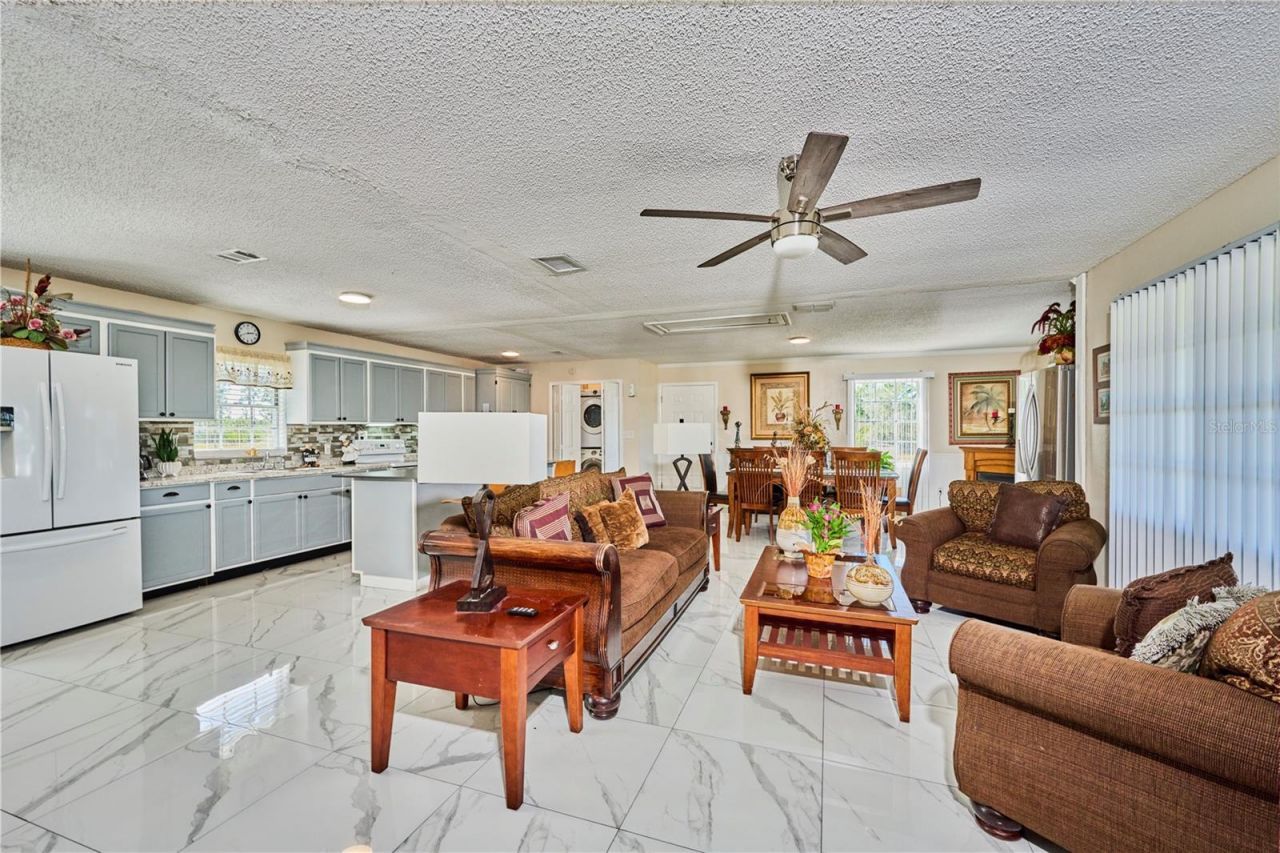 2471 Park Avenue, Indian Lake Estates, FL 33855 Photo