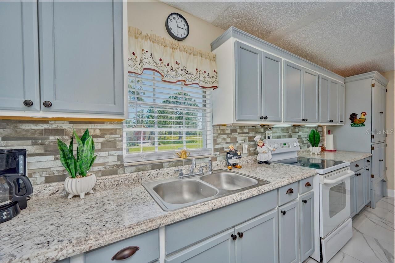 2471 Park Avenue, Indian Lake Estates, FL 33855 Photo