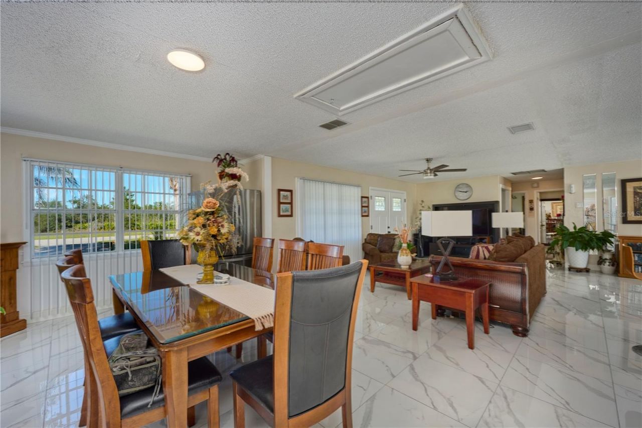 2471 Park Avenue, Indian Lake Estates, FL 33855 Photo