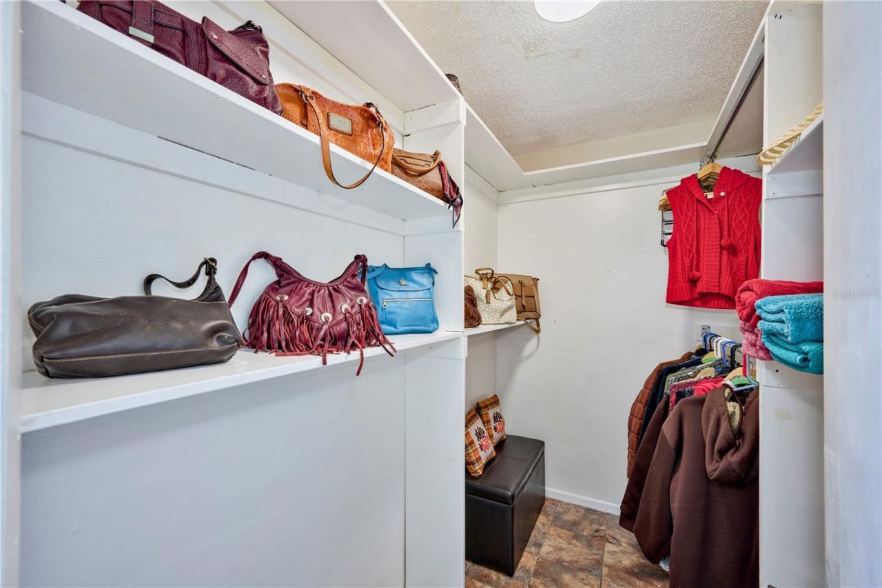 2471 Park Avenue, Indian Lake Estates, FL 33855 Photo