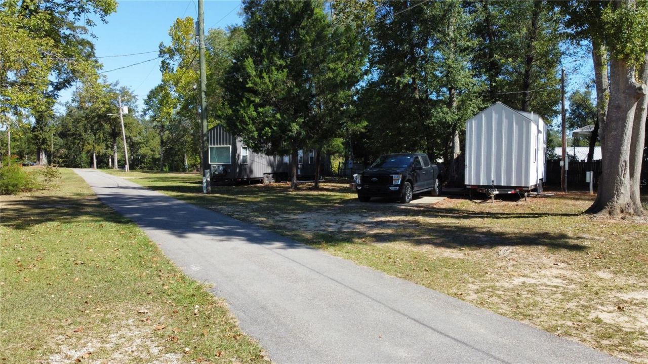 3174 Westwood Dr, Marianna, FL 32446 Photo