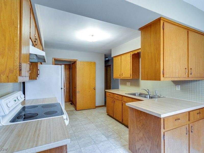 1514 & 1516 Robin Lane, Stow, OH 44224 Photo 11