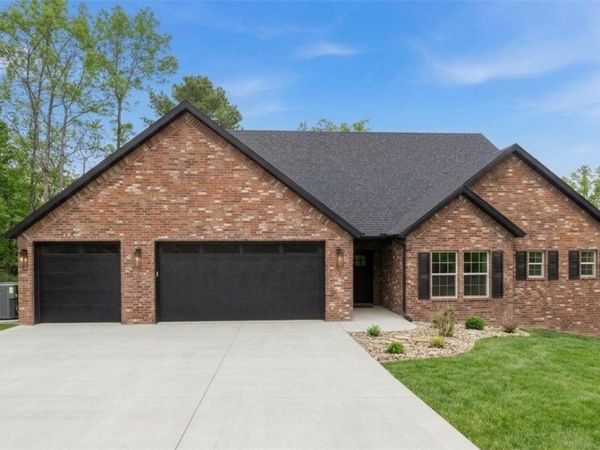 14 Kames Lane, Bella Vista, AR 72715