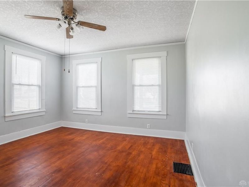 105 W Market Street, West Milton, OH 45383 Photo 14