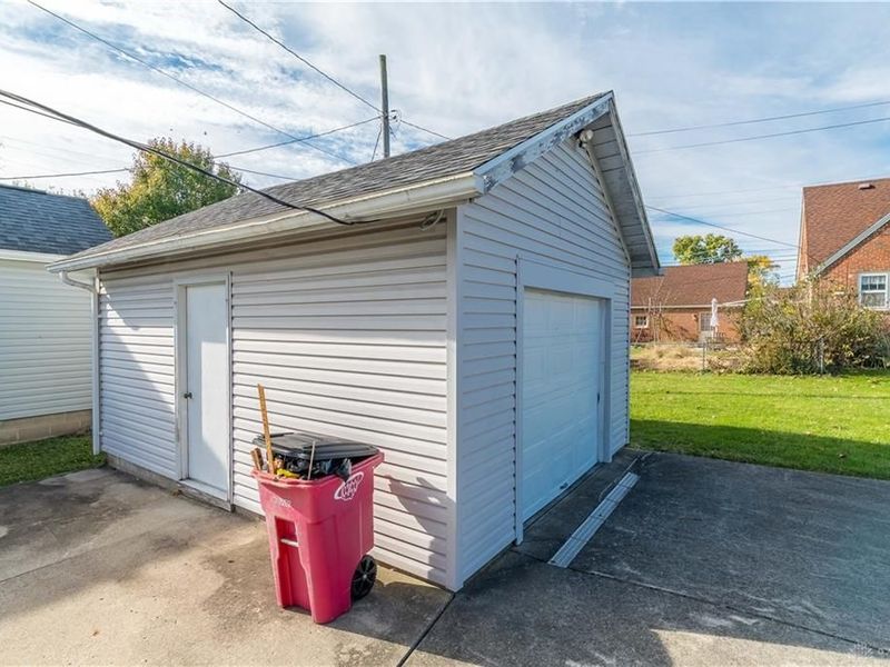 105 W Market Street, West Milton, OH 45383 Photo 24