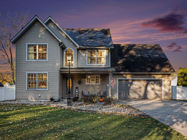 56556 Buckhorn Road, Three Rivers, MI 49093