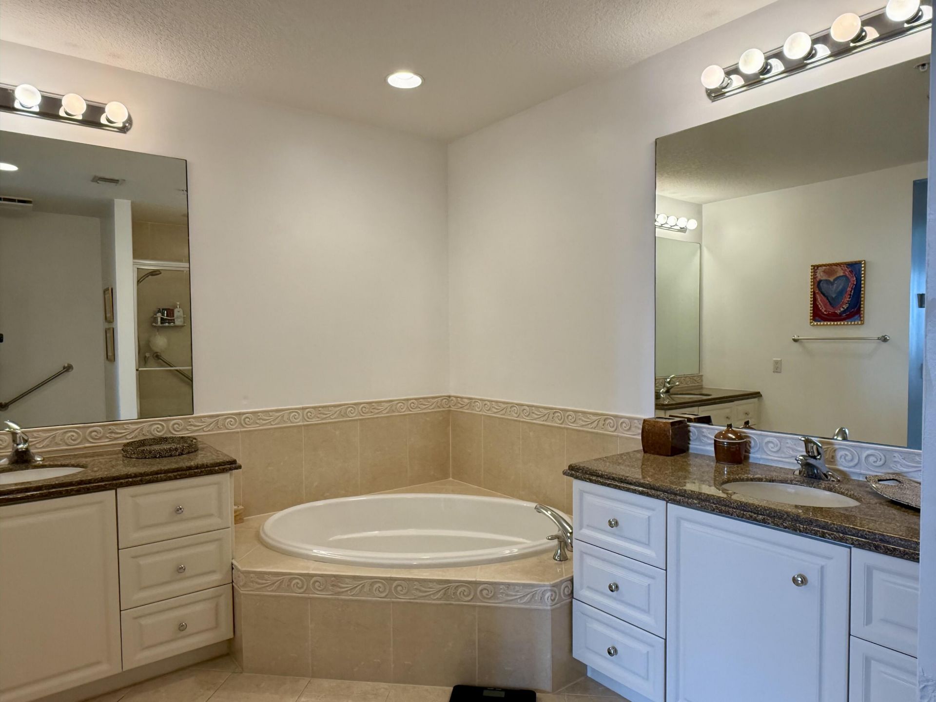 33 Harbour Isle Drive W, Unit 304, Fort Pierce, FL 34949 Photo