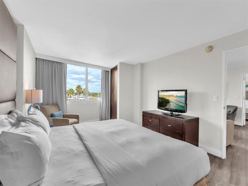 2670 E Sunrise Boulevard, Unit 334, Fort Lauderdale, FL 33304 Photo