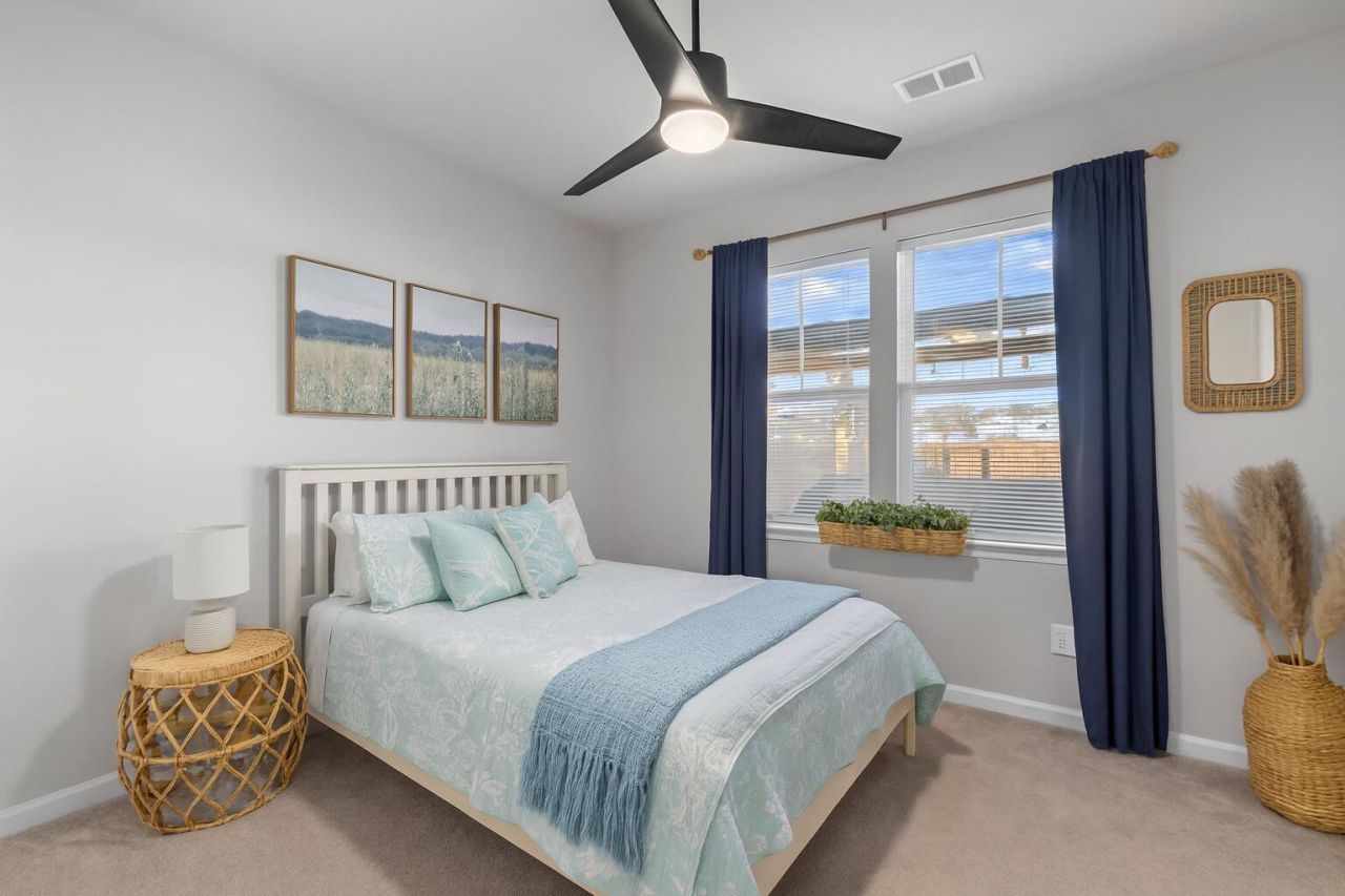 202 Honey Horn Drive Photo 14