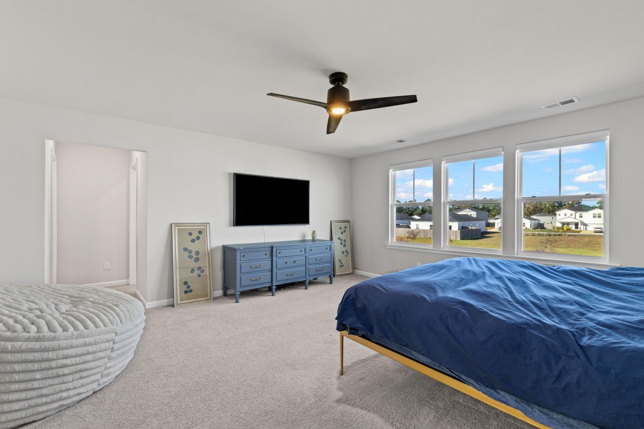 202 Honey Horn Drive Photo 19