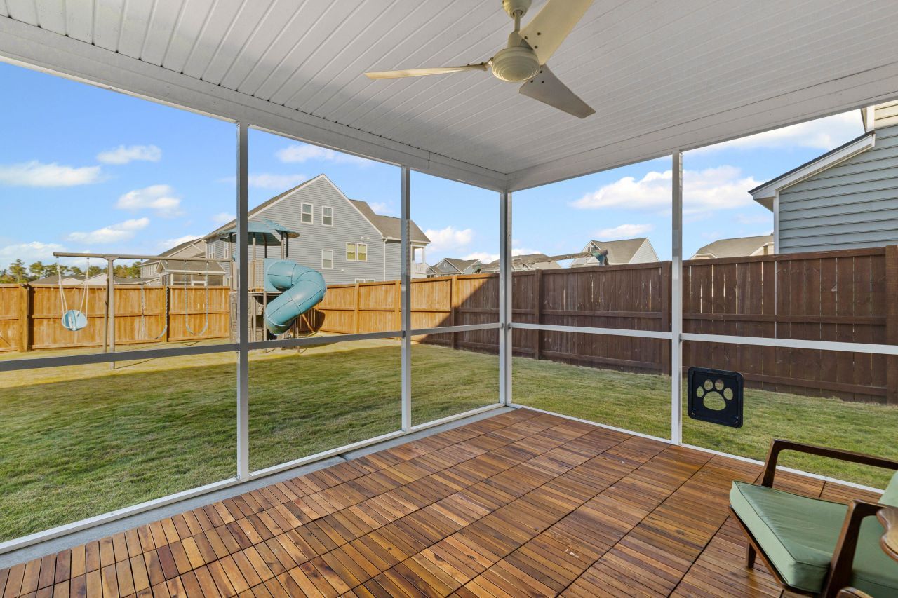 202 Honey Horn Drive Photo 28