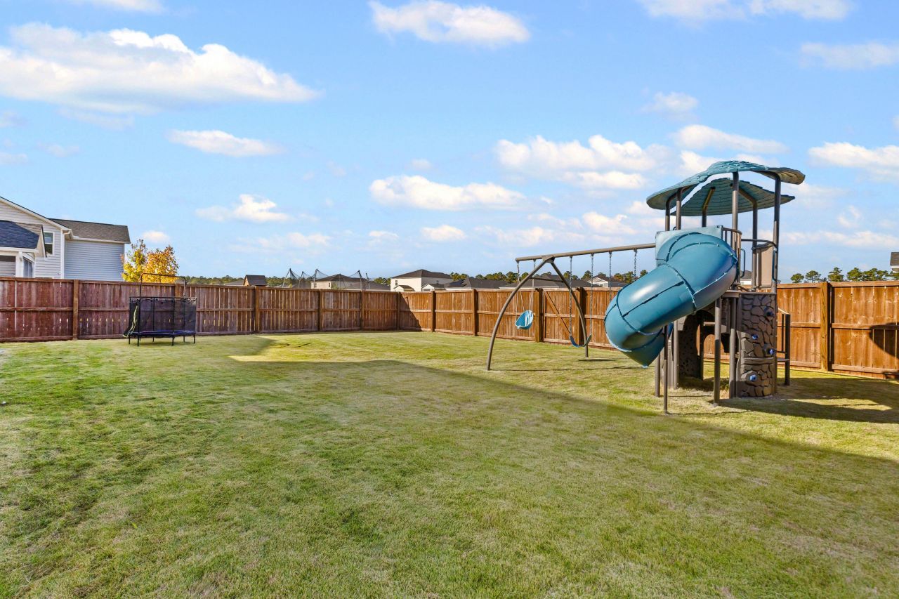 202 Honey Horn Drive Photo 31