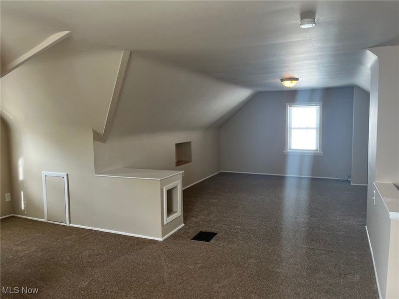 5409 Hollywood Avenue, Maple Heights, OH 44137 Photo 13