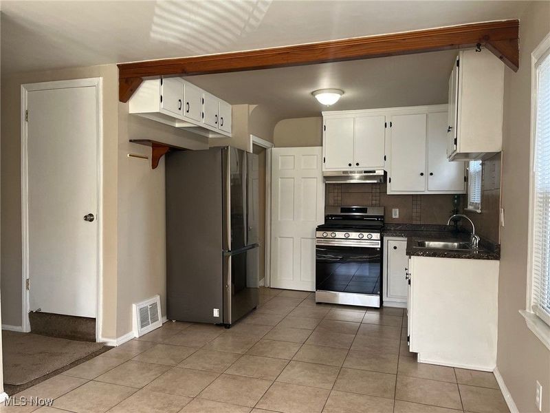 5409 Hollywood Avenue, Maple Heights, OH 44137 Photo 4