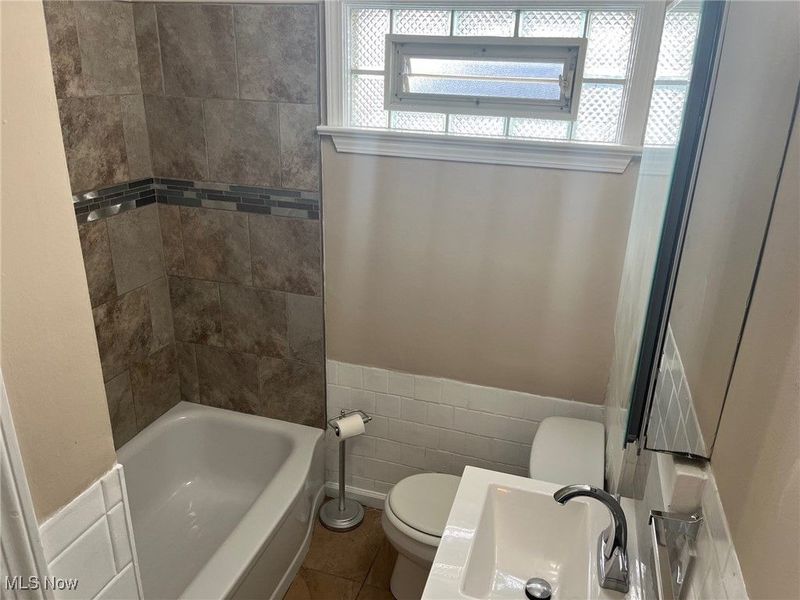 5409 Hollywood Avenue, Maple Heights, OH 44137 Photo 8