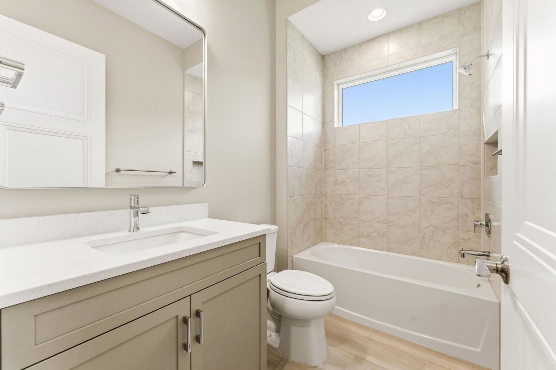 2053 Teramo Dr. Photo 23