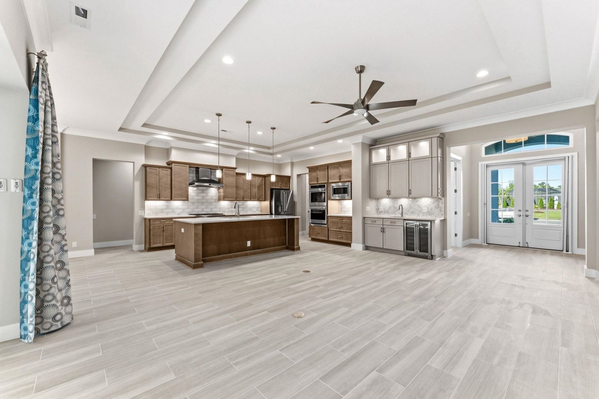 2053 Teramo Dr. Photo 6