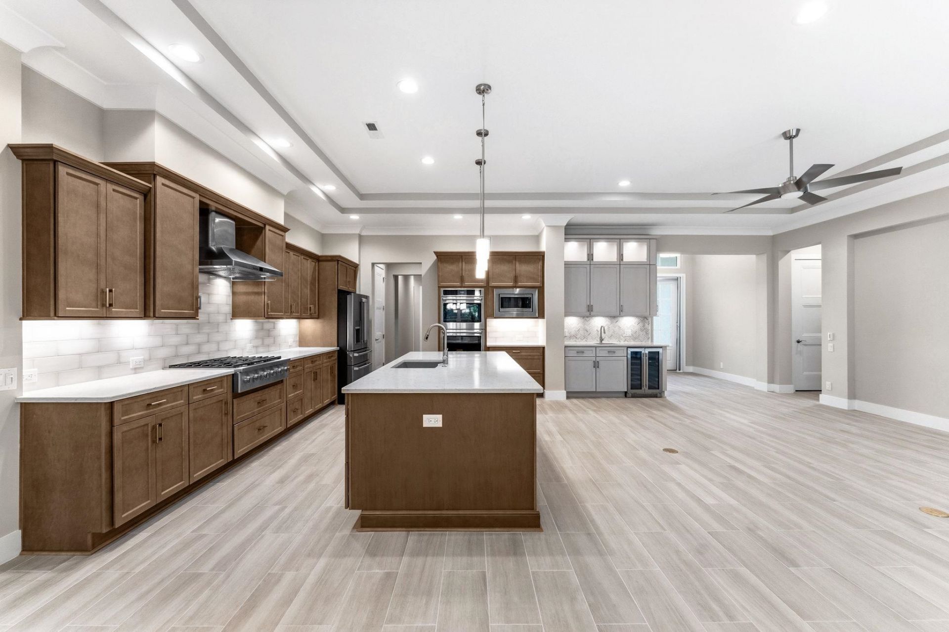 2053 Teramo Dr. Photo 7