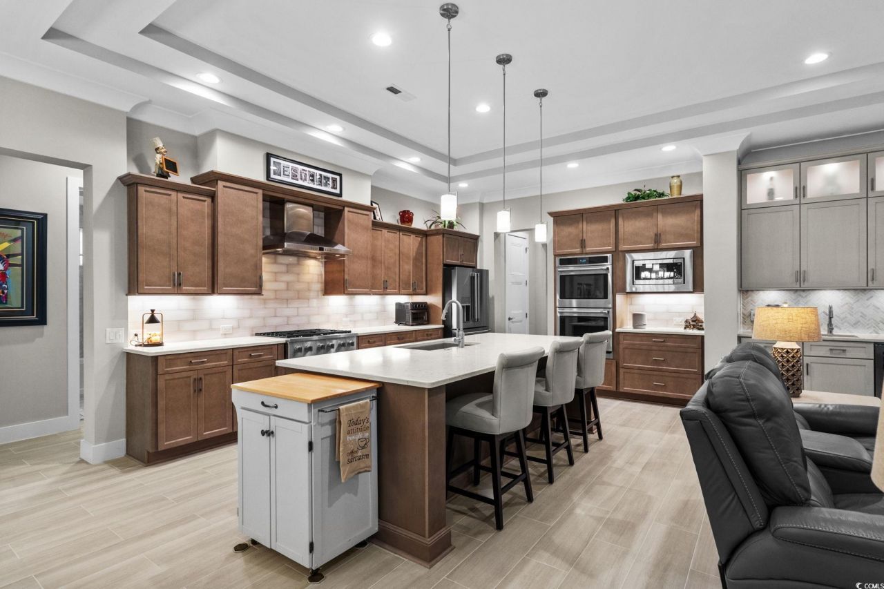 2053 Teramo Dr. Photo 8