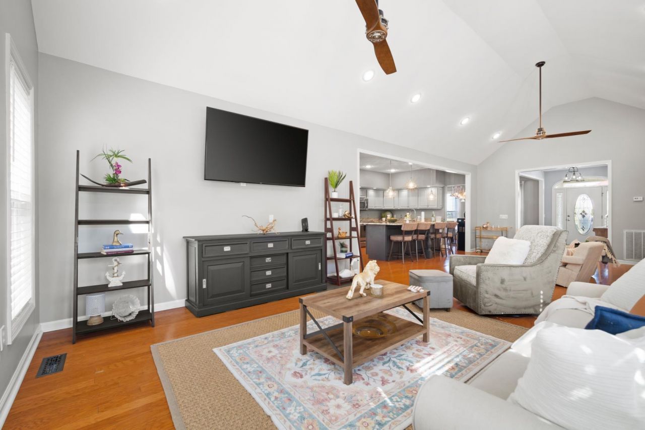 448 Santee Drive Photo 23