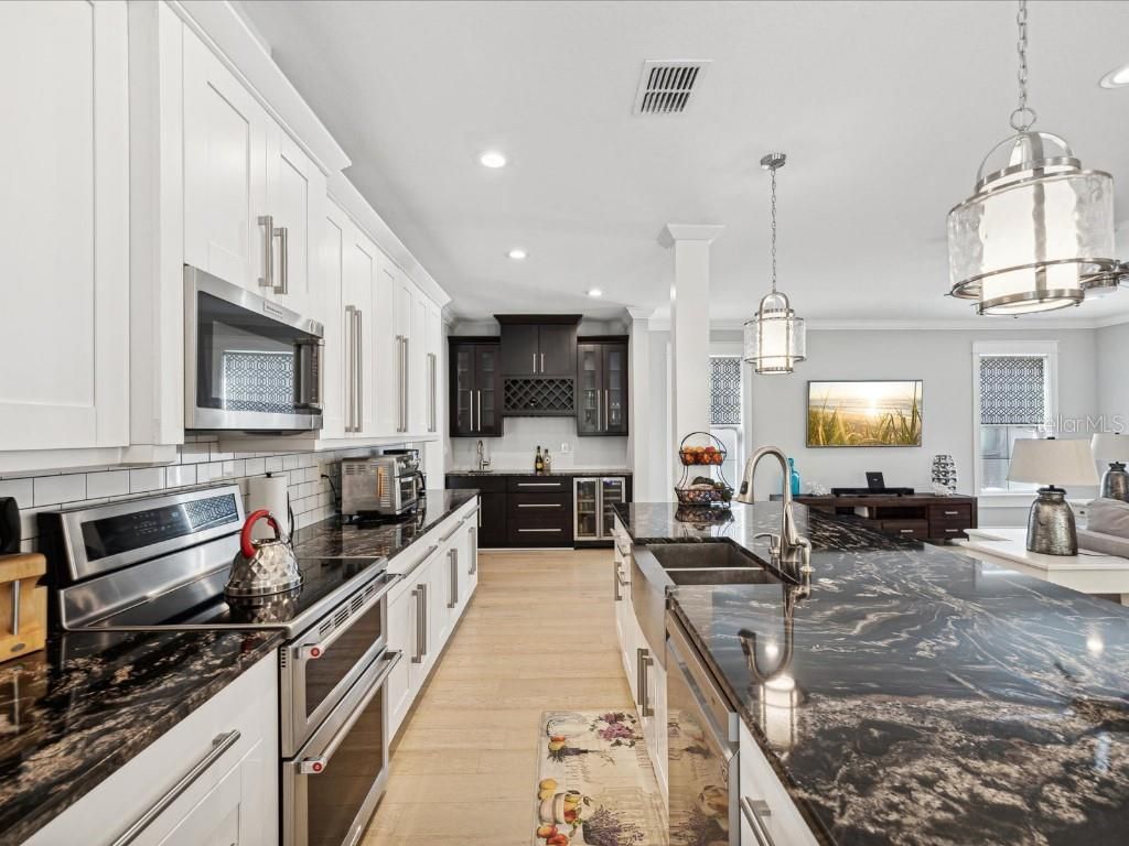 4916 3rd Street N, Saint Petersburg, FL 33703 Photo