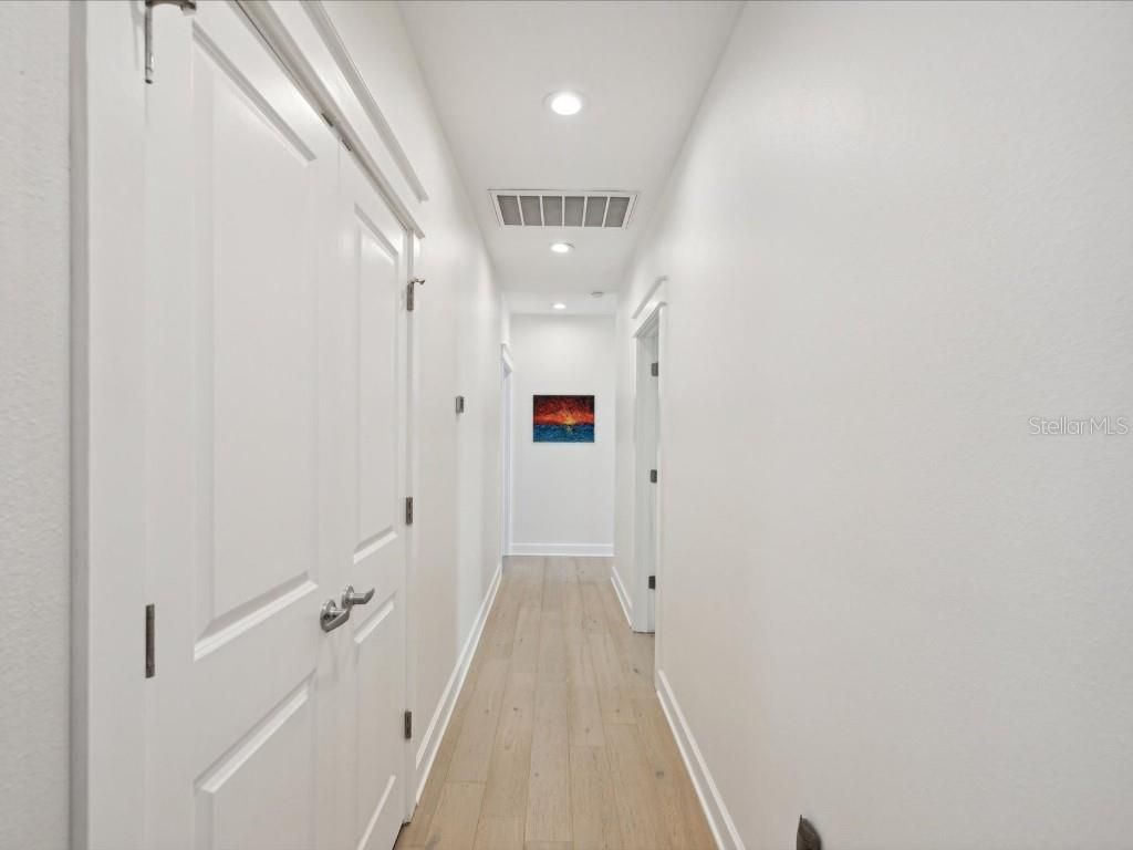 4916 3rd Street N, Saint Petersburg, FL 33703 Photo