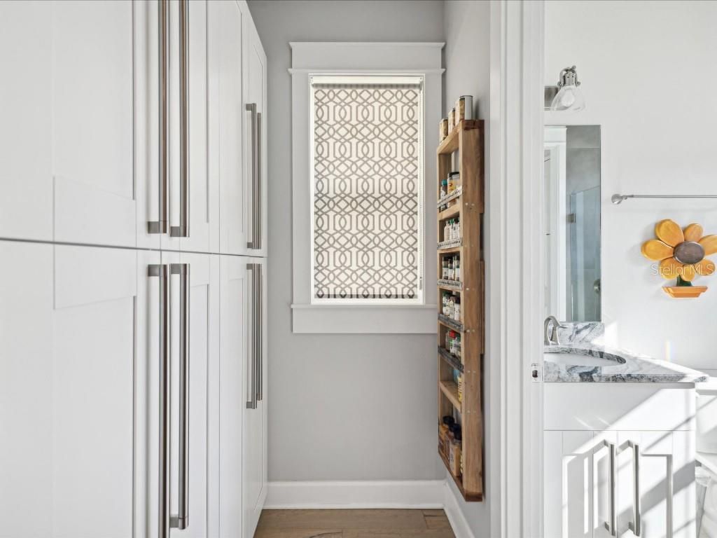 4916 3rd Street N, Saint Petersburg, FL 33703 Photo