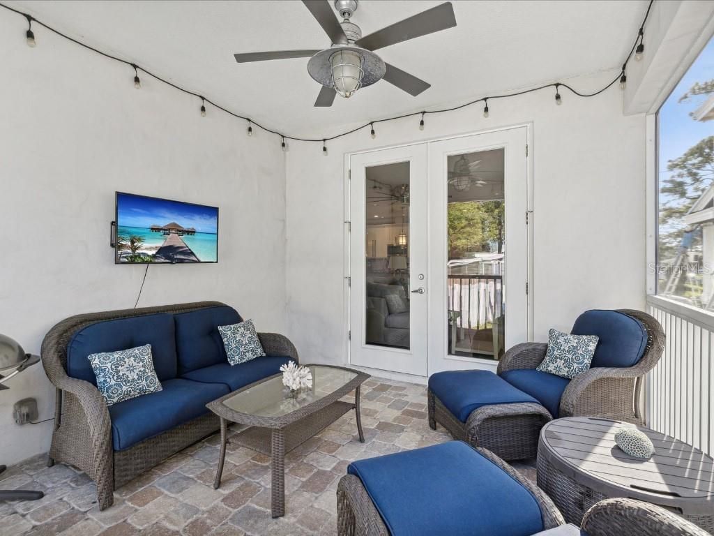 4916 3rd Street N, Saint Petersburg, FL 33703 Photo