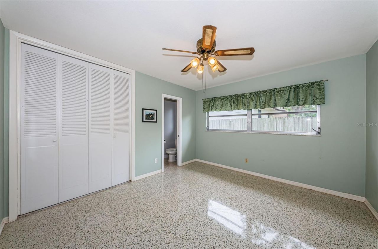 152 58th Avenue S, Saint Petersburg, FL 33705 Photo