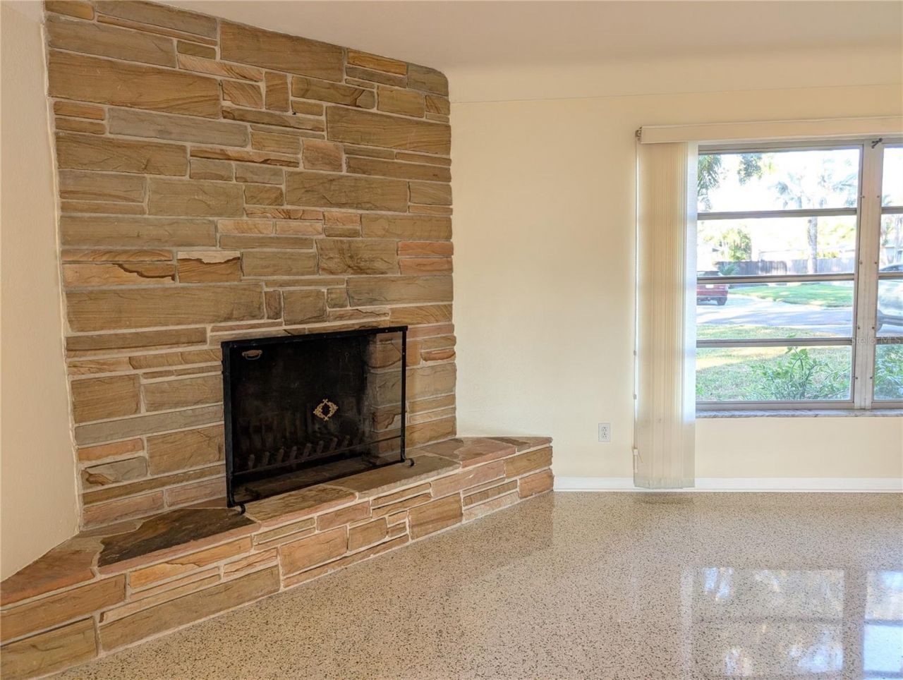 152 58th Avenue S, Saint Petersburg, FL 33705 Photo