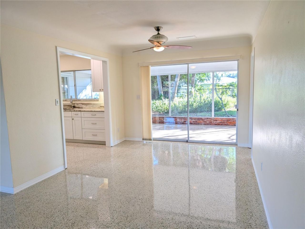 152 58th Avenue S, Saint Petersburg, FL 33705 Photo