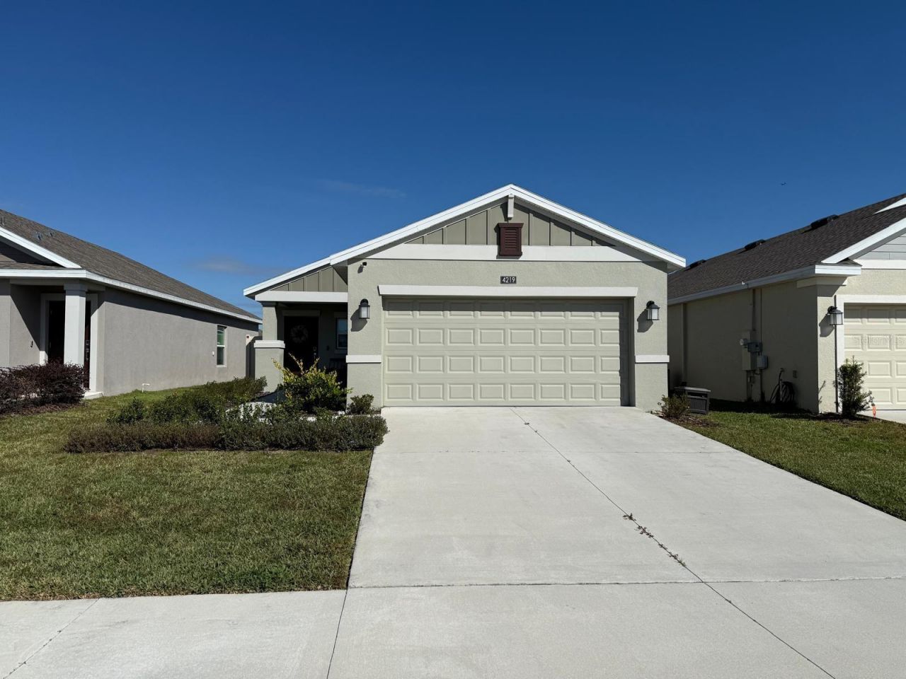 4219 Pebbles Throw Drive, Kissimmee, FL 34746 Main Photo