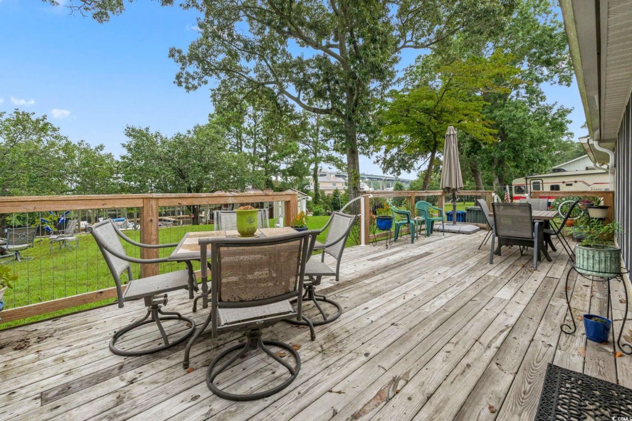 1513 Magnolia Dr. Photo 28