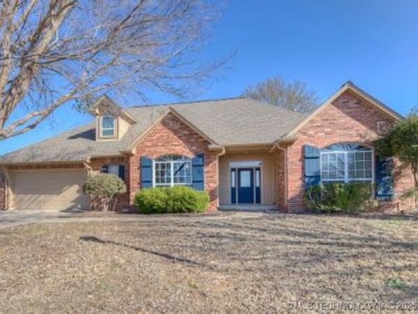 10301 E 92nd Street North, Owasso, OK 74055