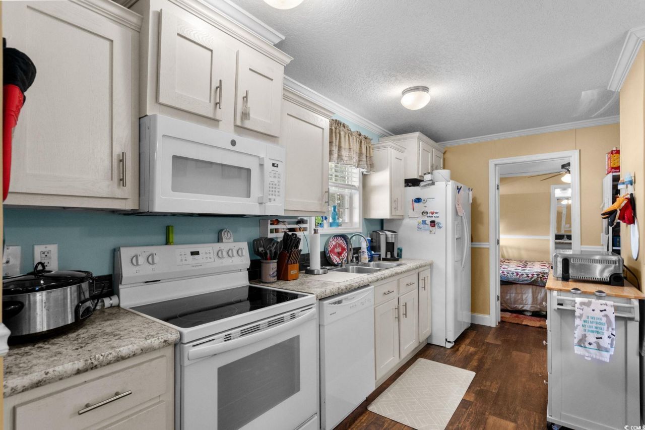 34 Shamrock Circle Photo 10