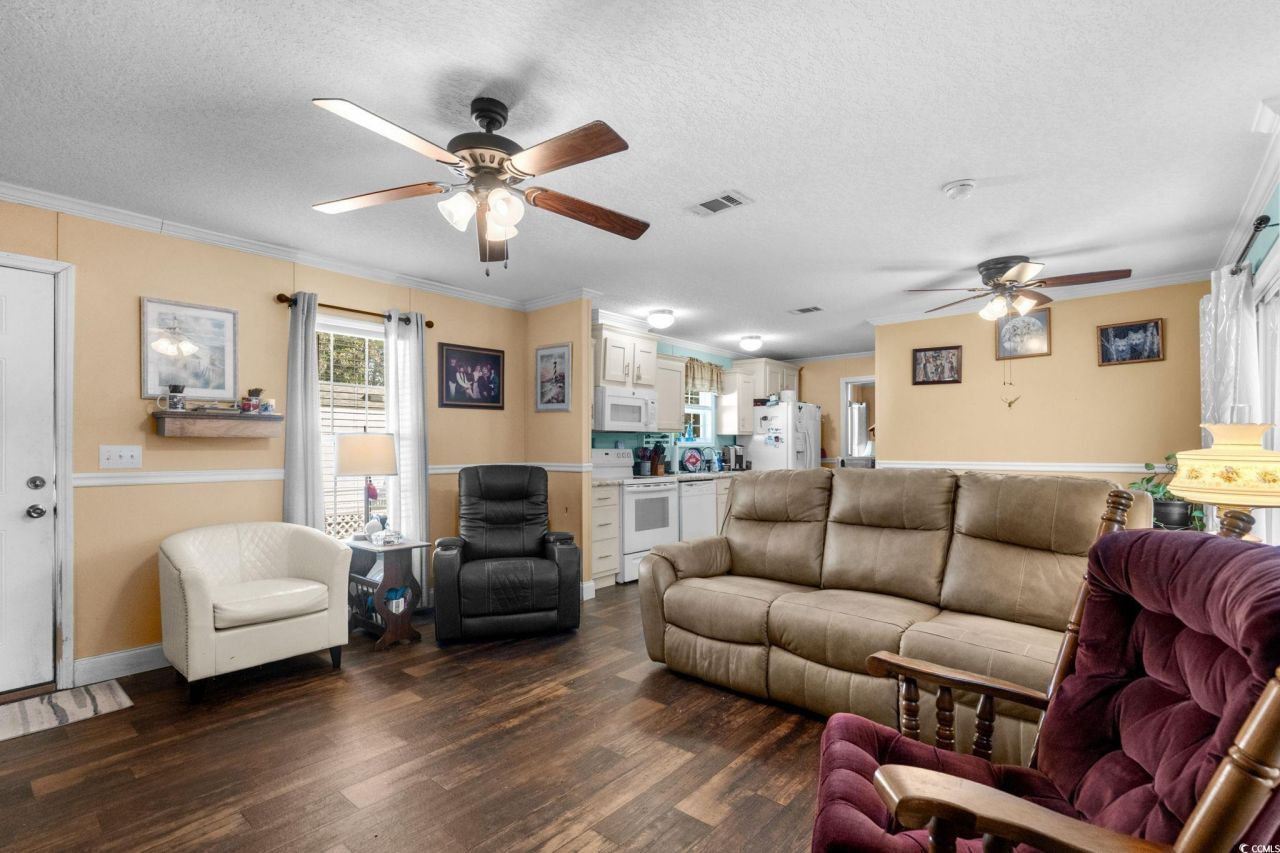 34 Shamrock Circle Photo 6