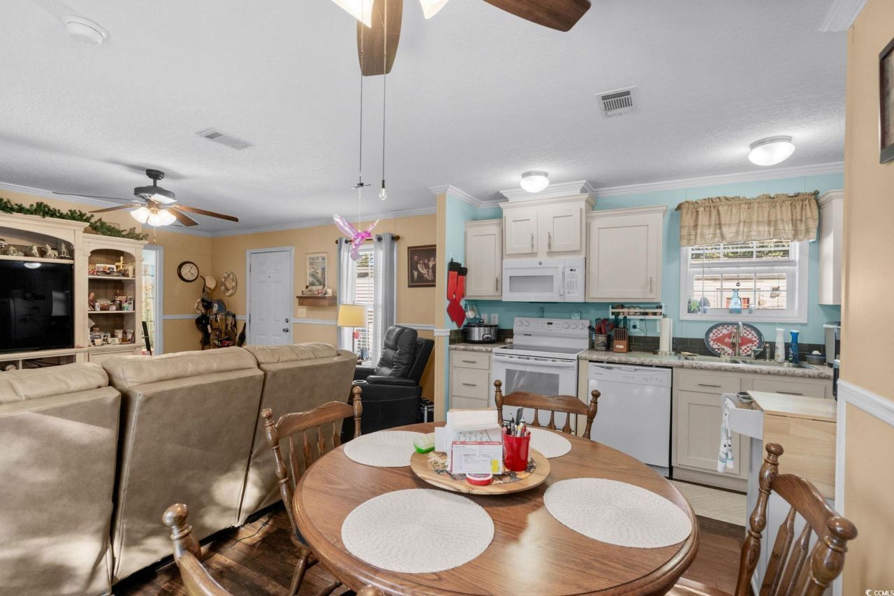 34 Shamrock Circle Photo 8